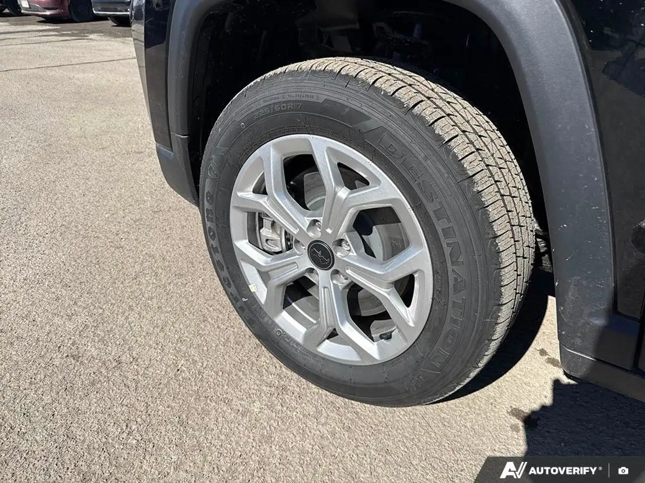 Jeep Compass photo Jeep Compass
