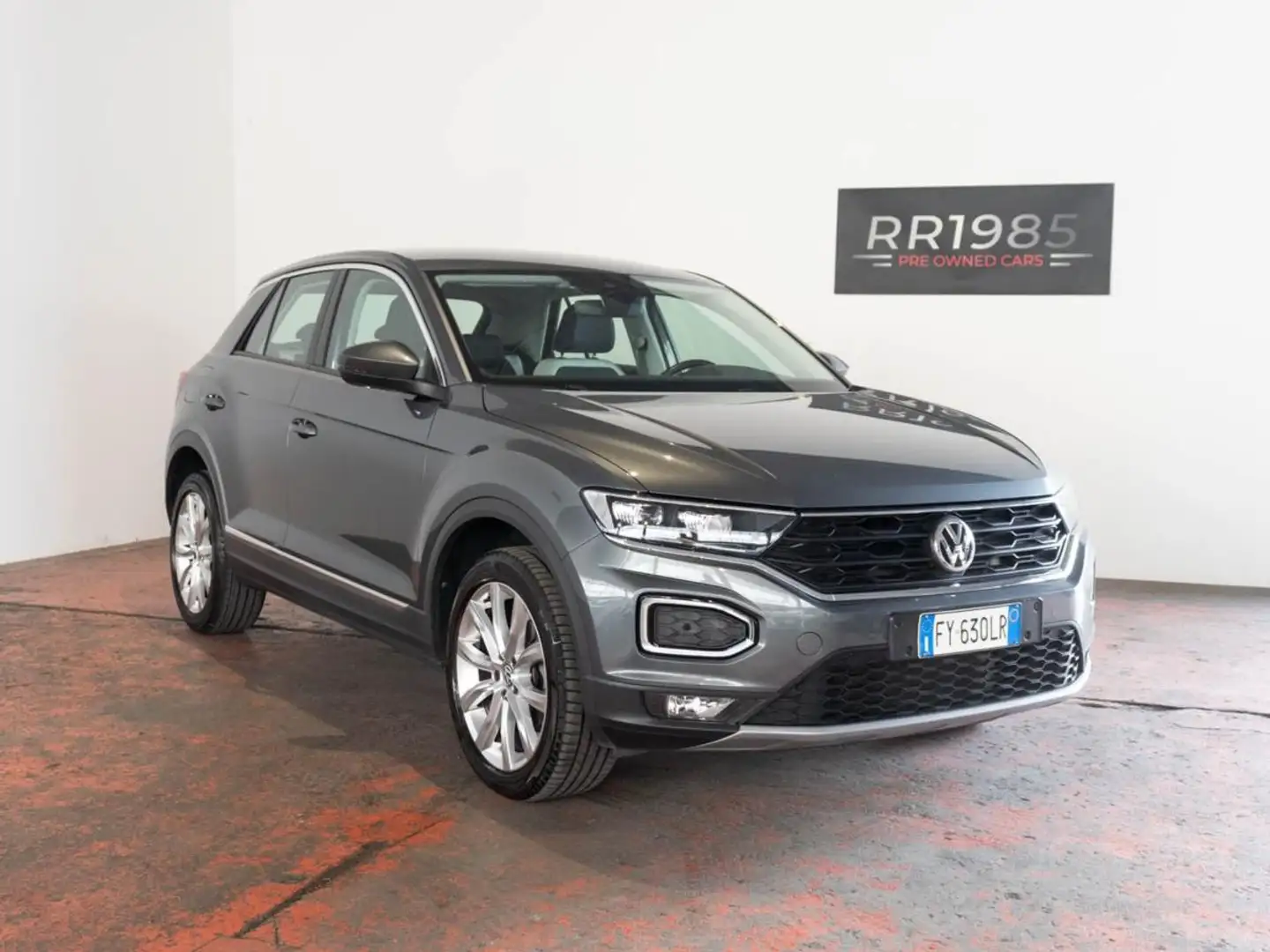 Volkswagen T-Roc 1.5 TSI 150 CV Advanced DSG Gris - 1