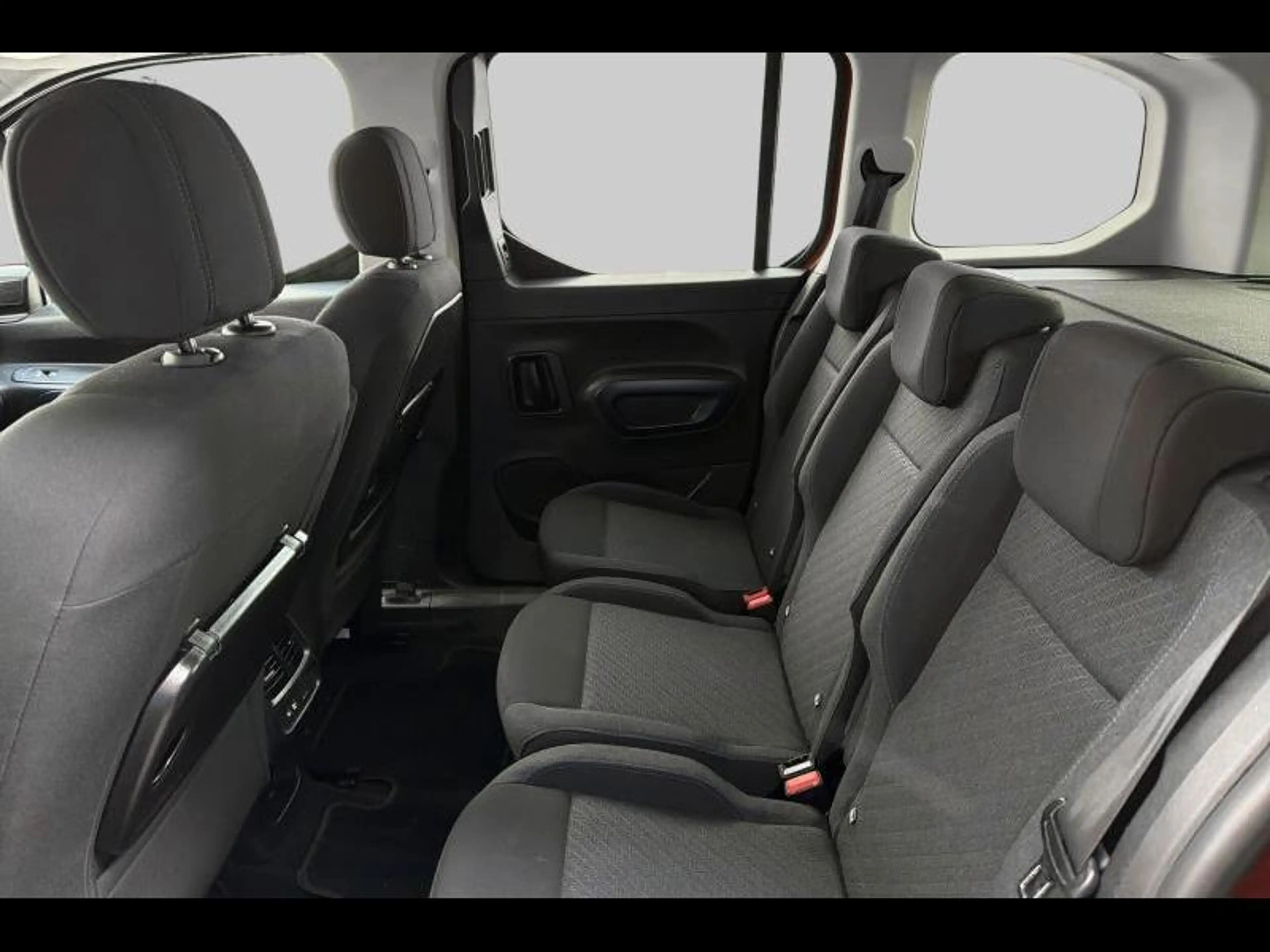 Peugeot Rifter Allure.GPS.CARPLAY.CAMERA.ANDROID AUTO — photo 15