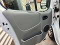 Opel Vivaro 1.9 CDTI 100 CV 6 VELOCIDADES FURGON 3 PLAZAS Blanco - thumbnail 11