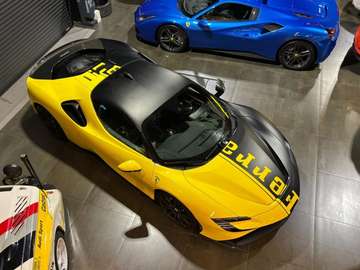 STRADALE ASSETTO FIORANO - V8 bi-turbo - 1000ch - PREMIERE MAIN !
