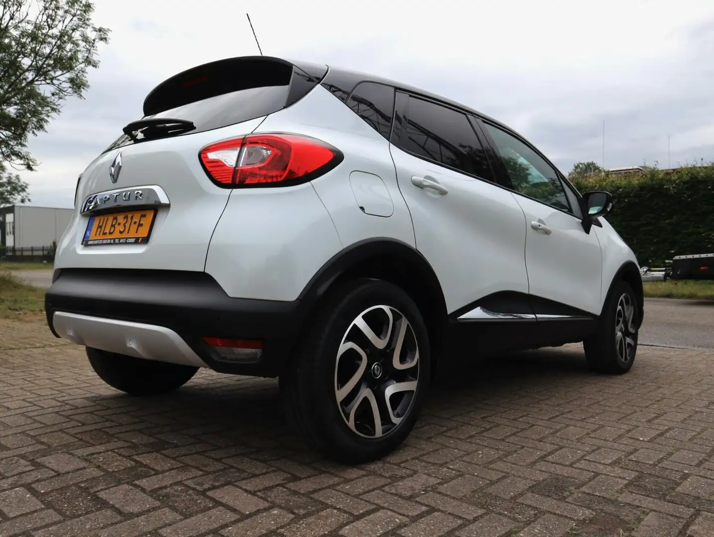 Renault Captur 1.2 TCe Wave 120pk (Vol-Opties!) Parelmoer Blanc - 2