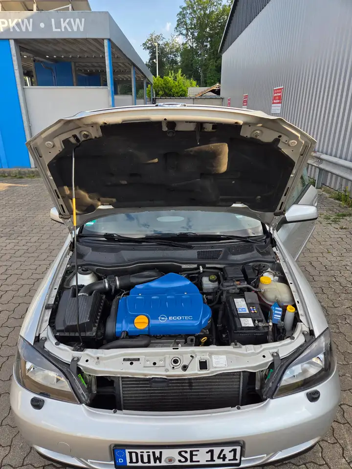 Opel Astra 1.8 16V Coupe Schiebedach Sitzheizung 2te Hand, foto 9