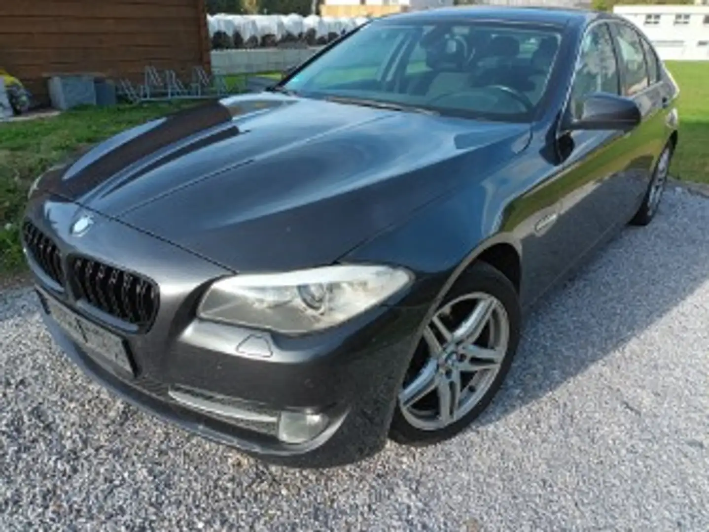 BMW 520 520d Aut. Schwarz - 2