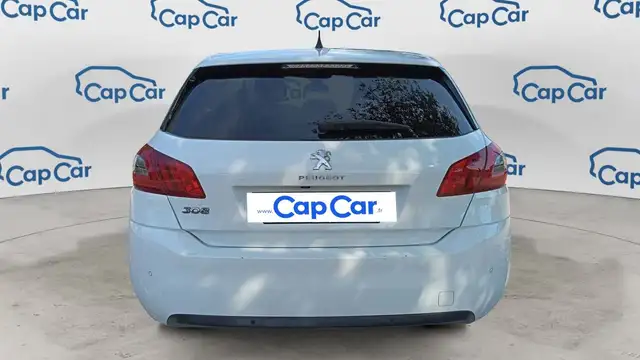 Peugeot 308 view 3