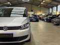 Volkswagen Touran 1.6 TDI Comfortline*7-SITZER*TÜV-NEU*2HND Argent - thumbnail 38