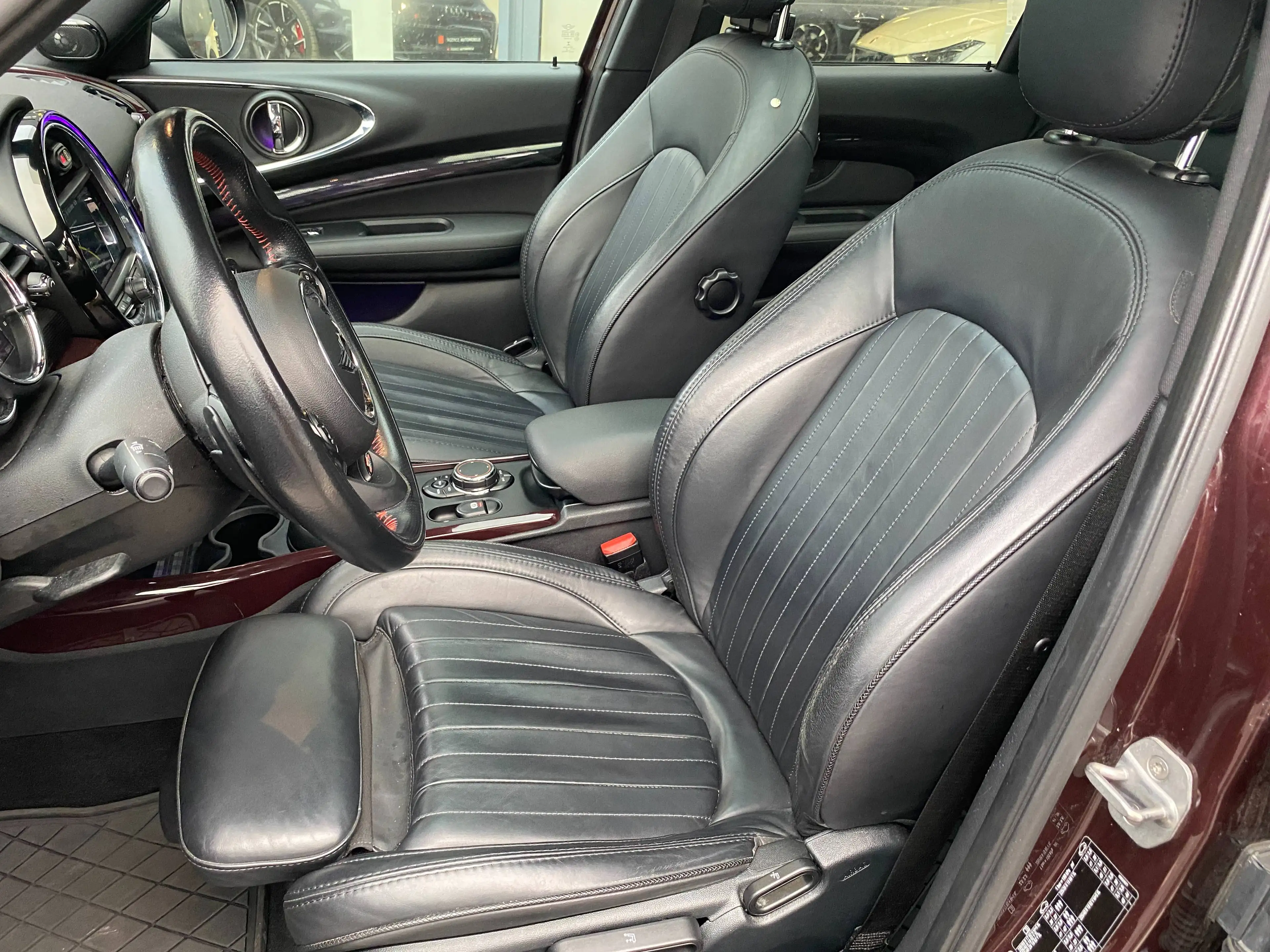 MINI Cooper S Clubman Mini Cooper S Clubman / JCW INTERIOR PACK / JUSQU'A36 MOIS DE GARANTIE — photo 10