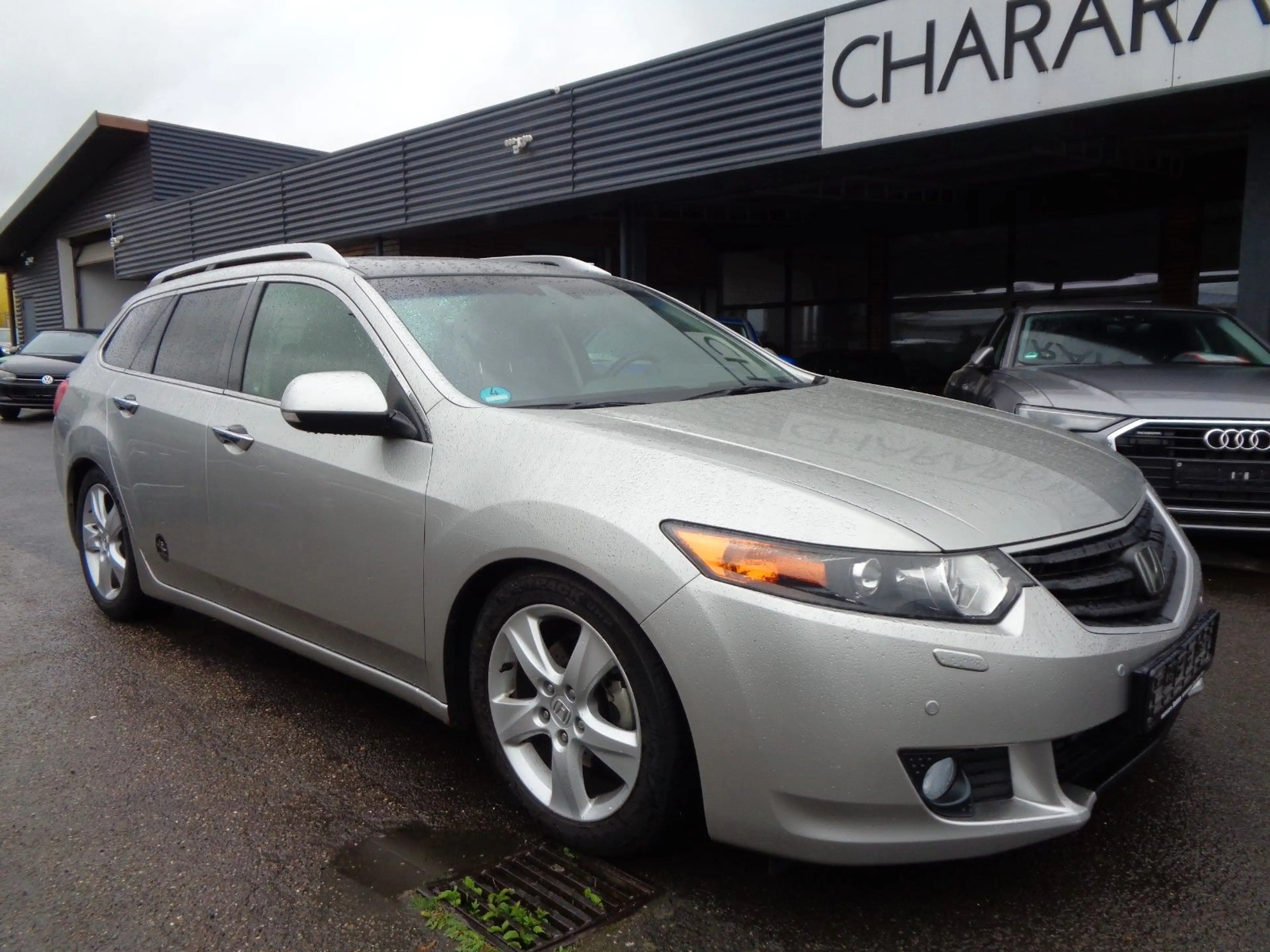 Honda Accord Tourer 2.2 i-DTEC Elegance°Pdc°Xenon°Ahk° — photo 4