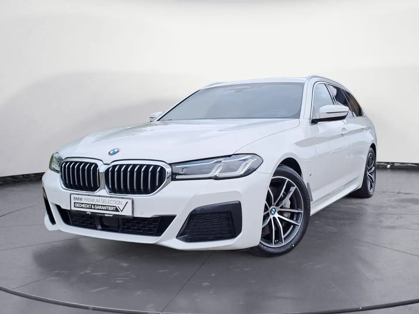 BMW 530 d xDrive Touring M Sport ACC RFK HiFi AHK Blanco - 2