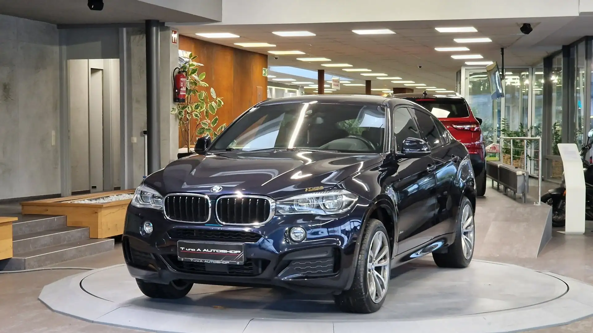 BMW X6 30d xDrive F16 M-Paket Aut. *Head-up*Kamera*Navi*2 Blau - 1