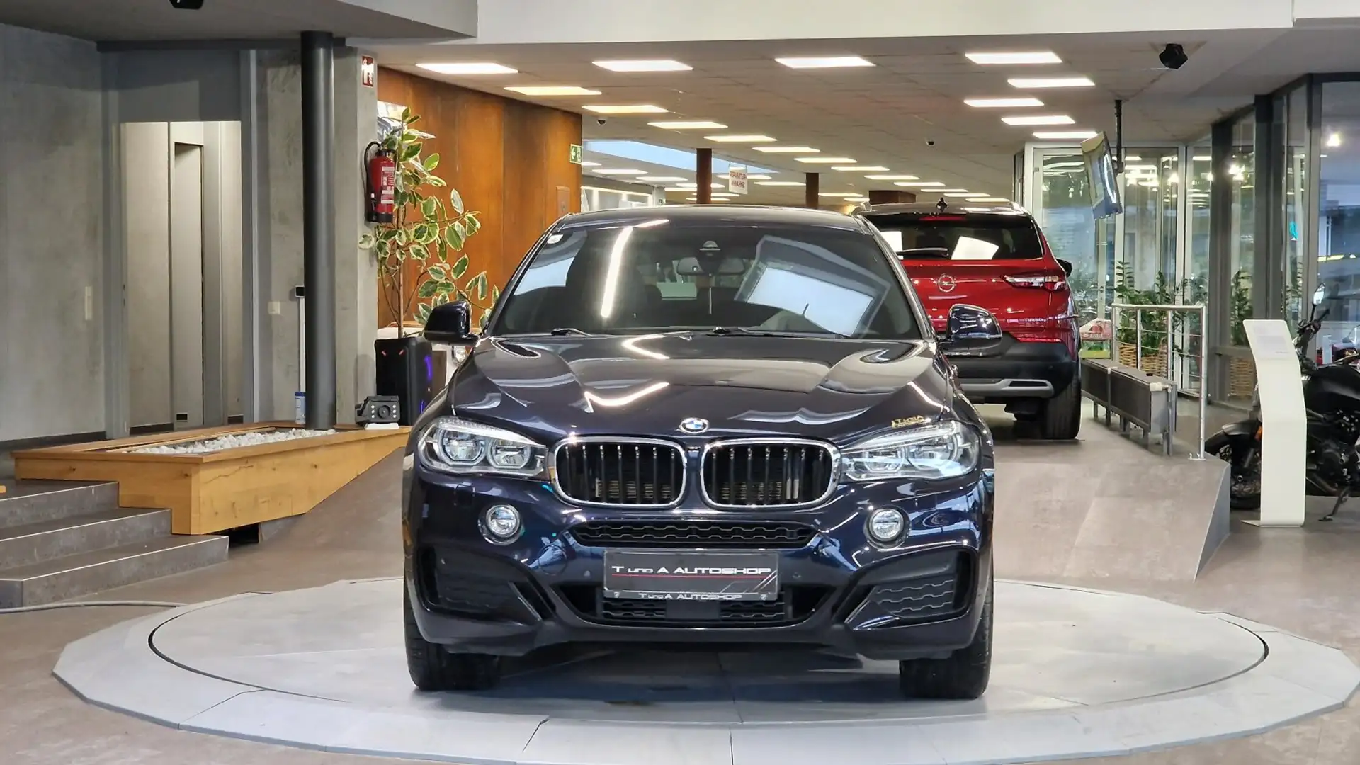 BMW X6 30d xDrive F16 M-Paket Aut. *Head-up*Kamera*Navi*2 Blau - 2
