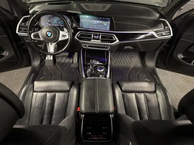 BMW X5 view 15
