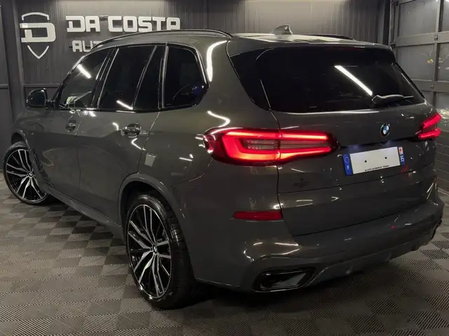BMW X5 view 6