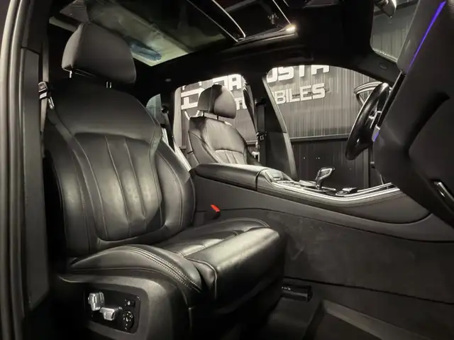 BMW X5 view 12
