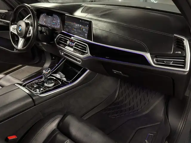 BMW X5 view 14