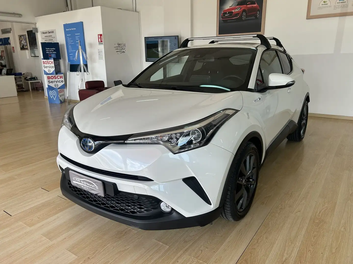 Toyota C-HR 1.8 Hybrid E-CVT Trend - 1