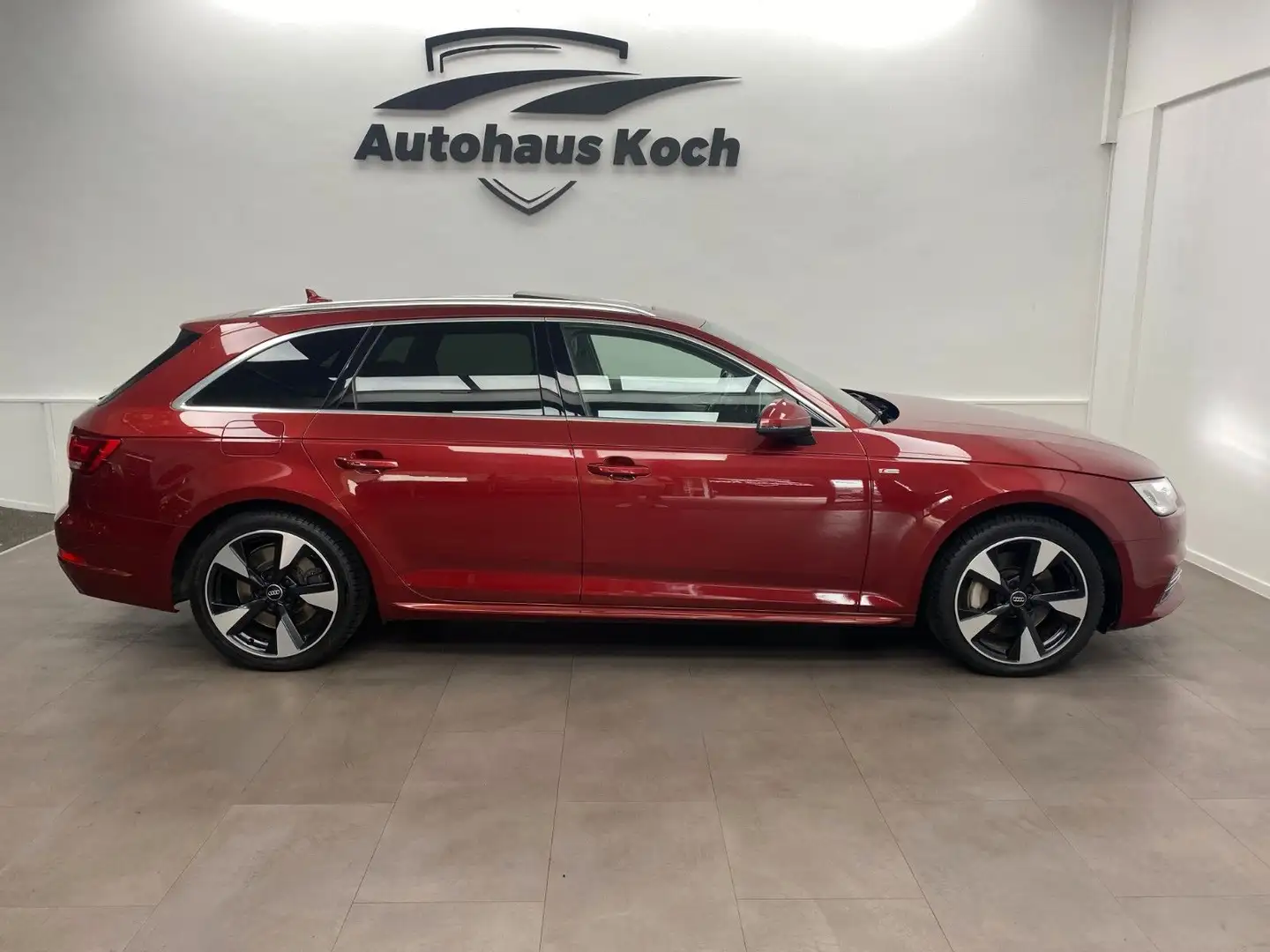 Audi A4 AVANT 3.0 TDI QUATTRO #S-LINE #DESIGN-EDITION Rojo - 2