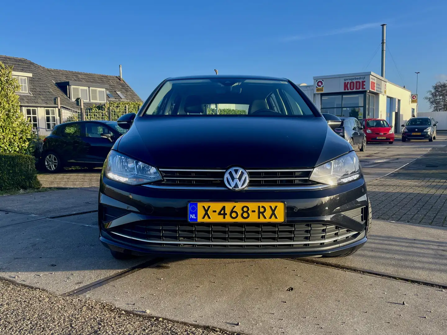 Volkswagen Golf Sportsvan Highline Zwart - 2