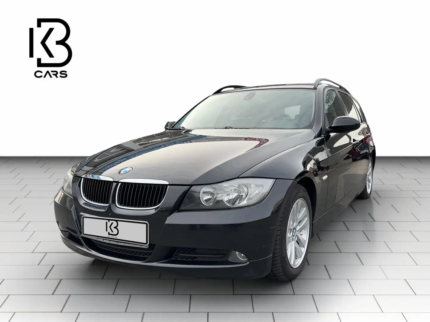 BMW 318 d Touring |Panorama|Temp|Sitzh| crna - 1