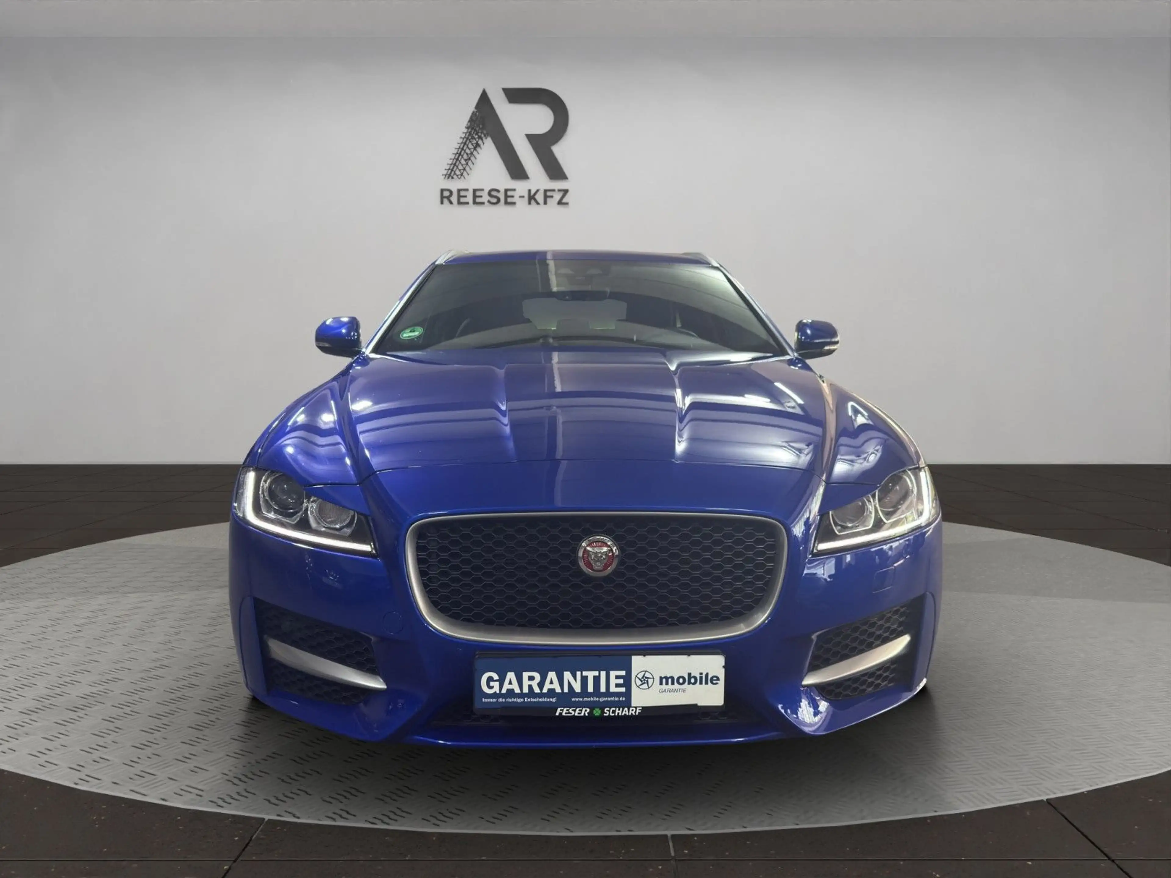Jaguar XF Sportbrake R-Sport Kam AHK PDC Leder — photo 8