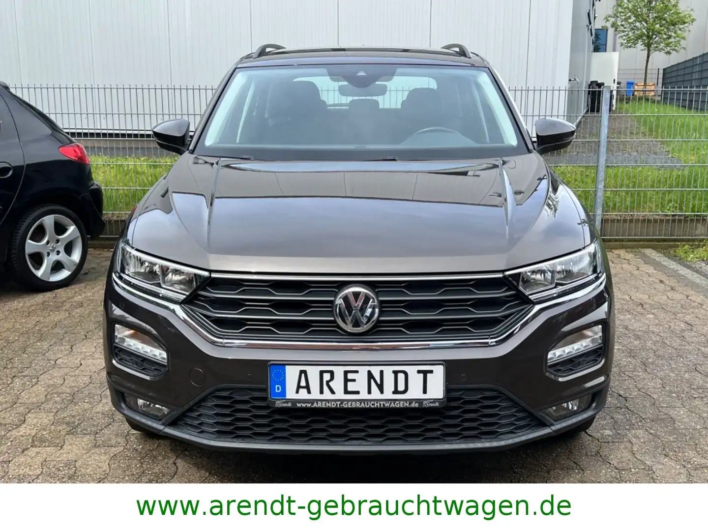 Volkswagen T-Roc *1 Hand/SHZ/NAVI/PDC/ACC/26693 Kilometer* Noir - 2