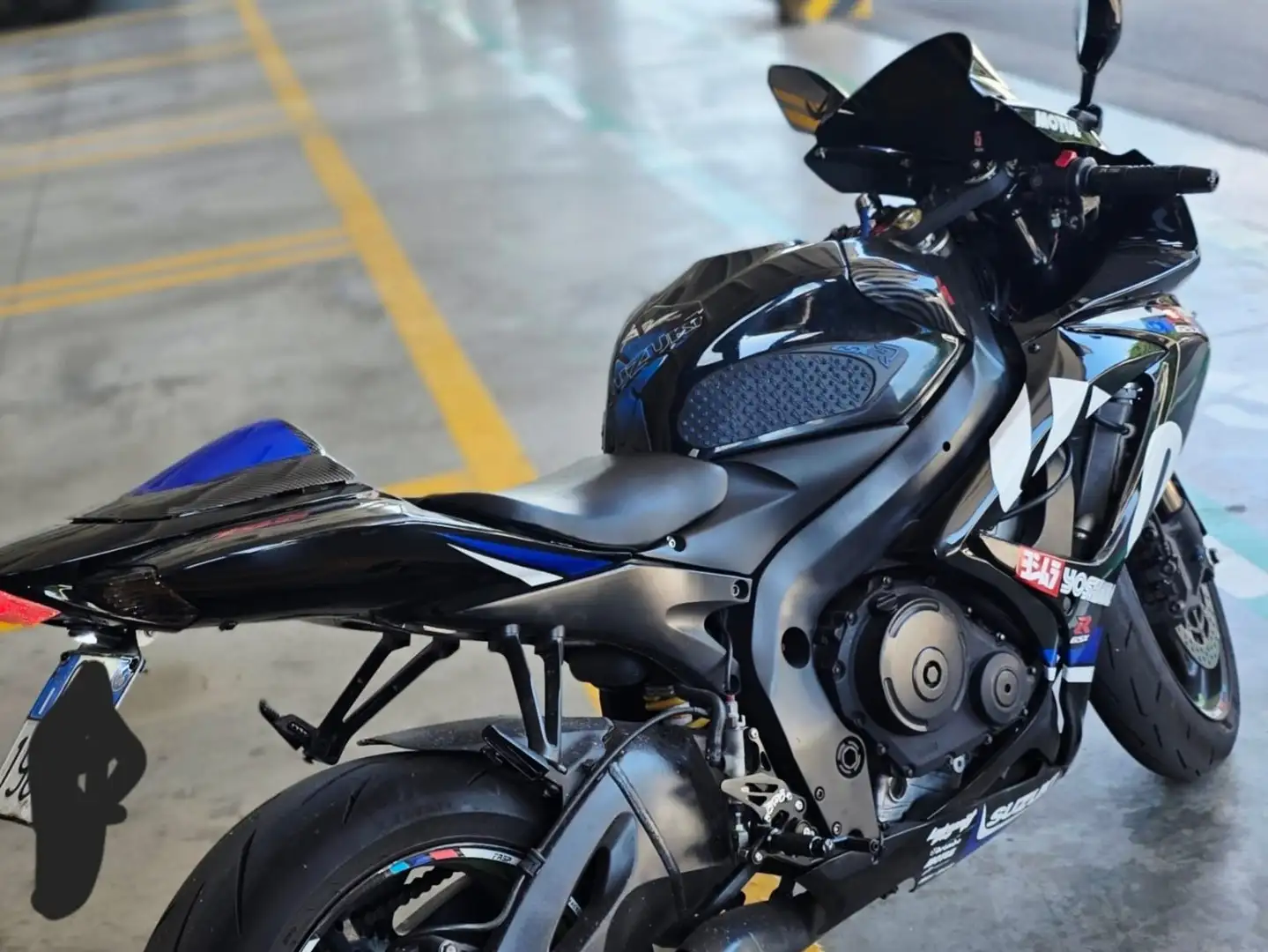 Suzuki GSX-R 750 Nero - 1