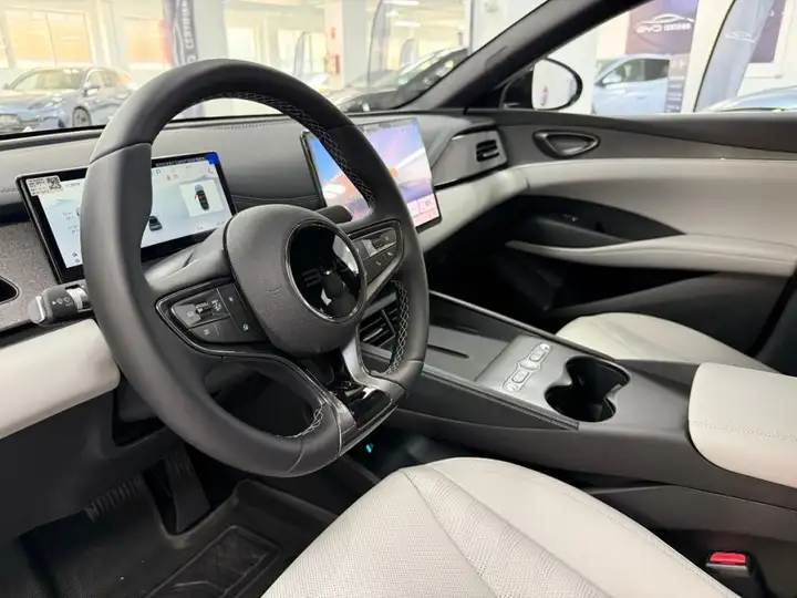 BYD Seal 2026, foto 8