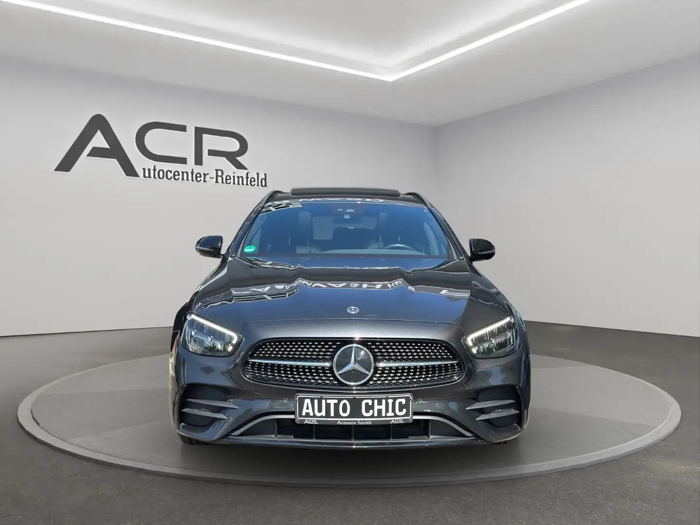 Mercedes-Benz E 300 de 4Matic AMG/LED/WIDE/BUR/NAPPA/8-Fach! Grau - 2