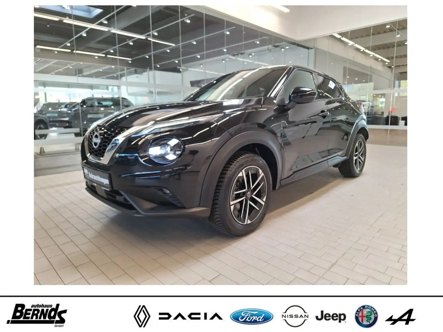 Nissan Juke 1.0 DIG-T N-Connecta KLIMAAUTOM. SITZHZG. ISO-FIX Schwarz - 1