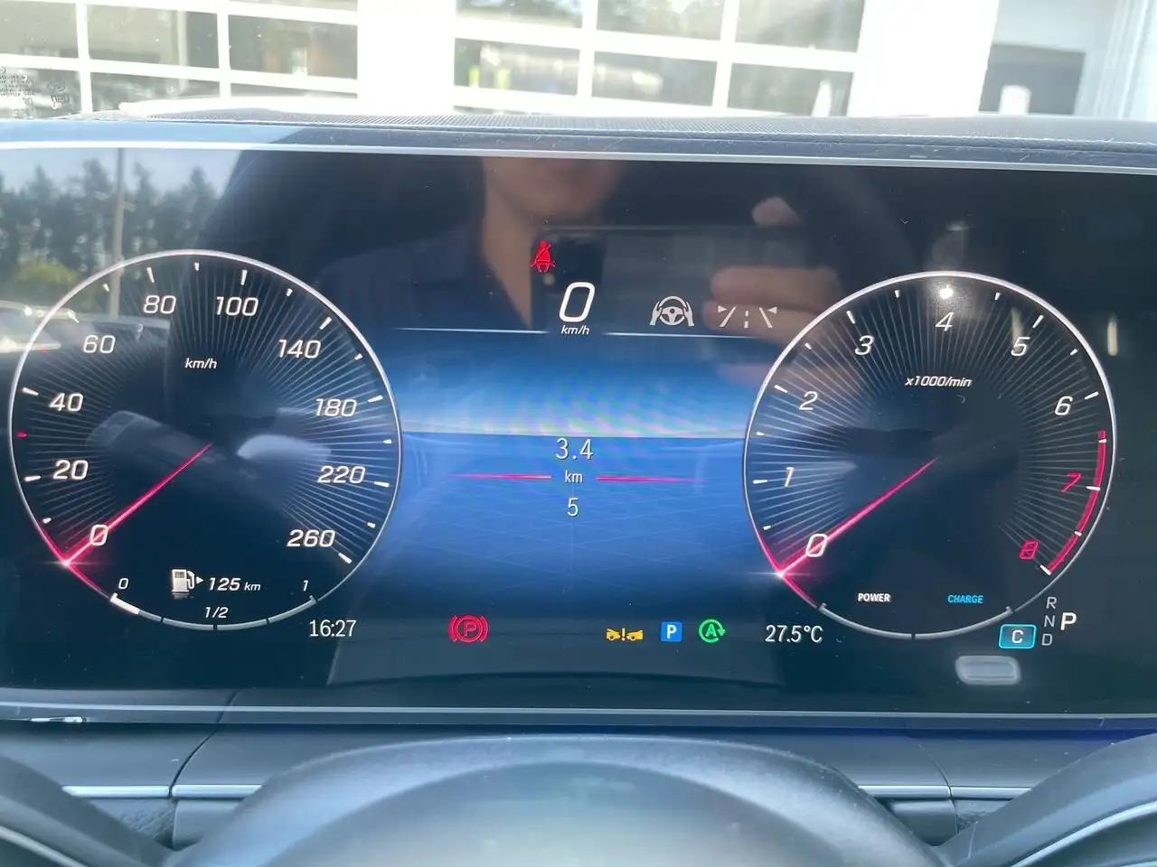 Mercedes-Benz GLE снимка Mercedes-Benz GLE