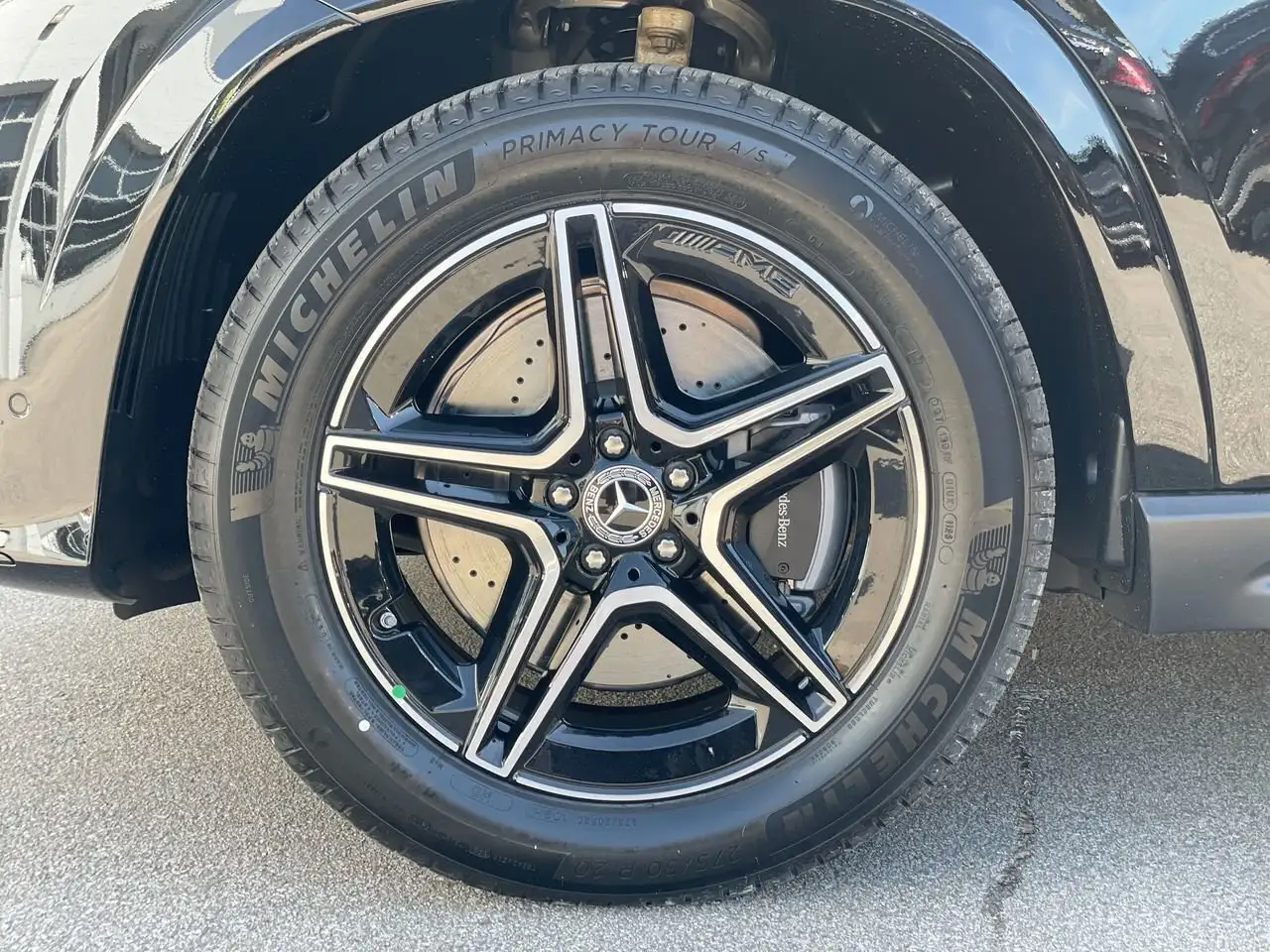 Mercedes-Benz GLE снимка Mercedes-Benz GLE