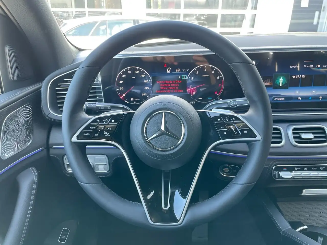 Mercedes-Benz GLE снимка Mercedes-Benz GLE