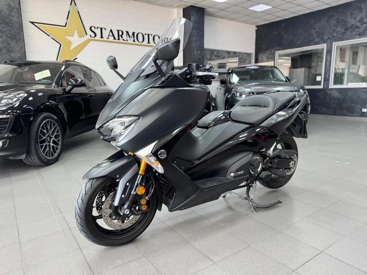 Yamaha Tmax 530