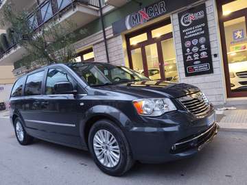 Voyager 2.8 CRDI 163CV 7 POSTI PERFETTA