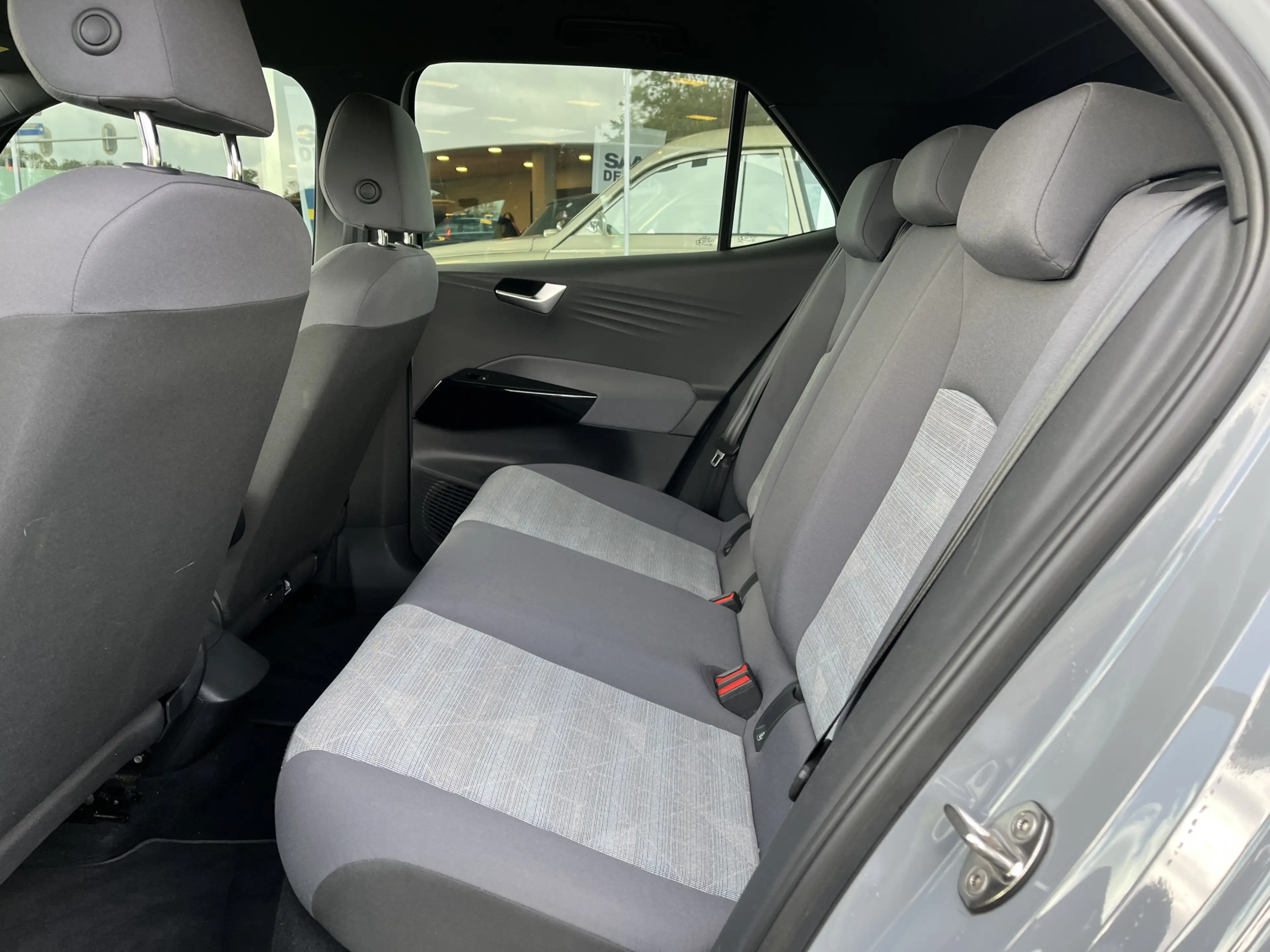 Volkswagen ID.3 First 58 kWh | Rijklaar incl garantie | SoH 89% Pa — photo 8