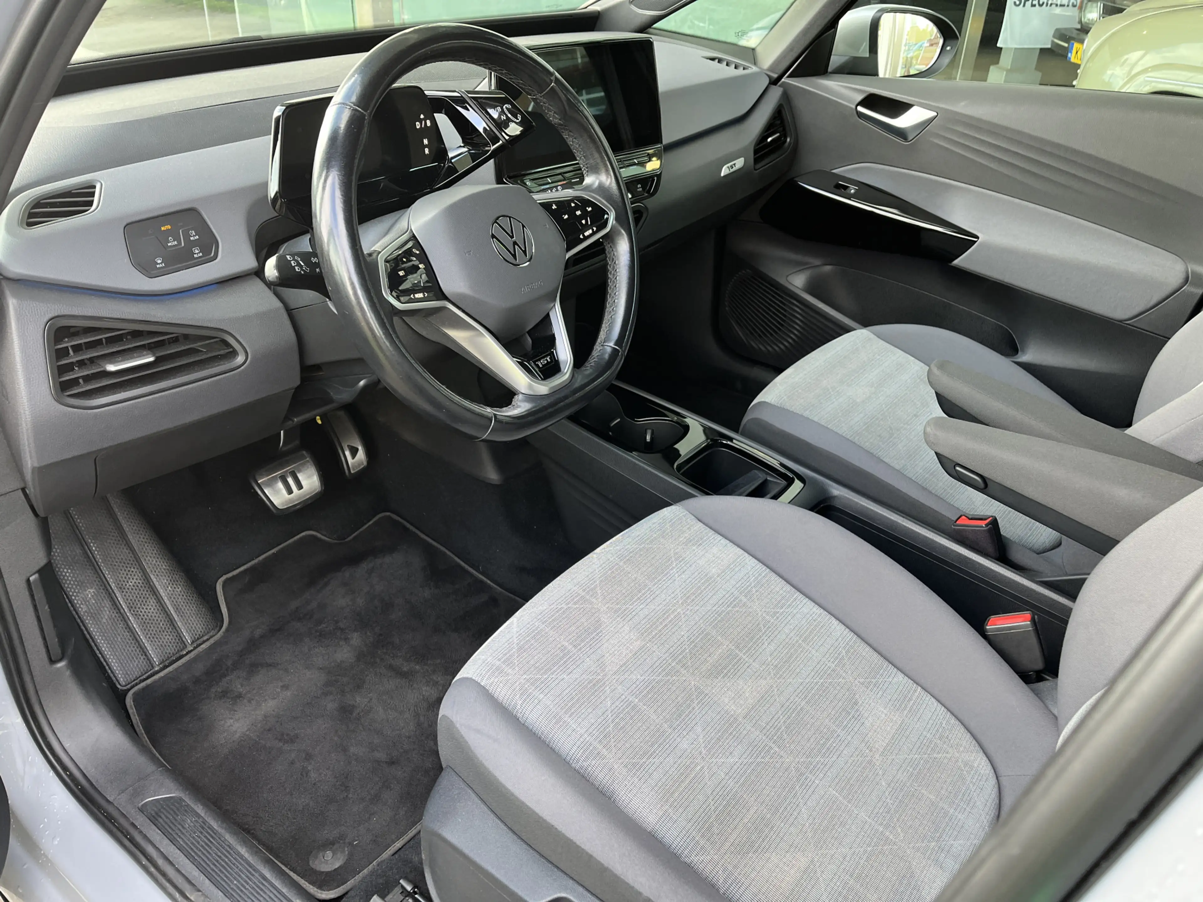 Volkswagen ID.3 First 58 kWh | Rijklaar incl garantie | SoH 89% Pa — photo 6