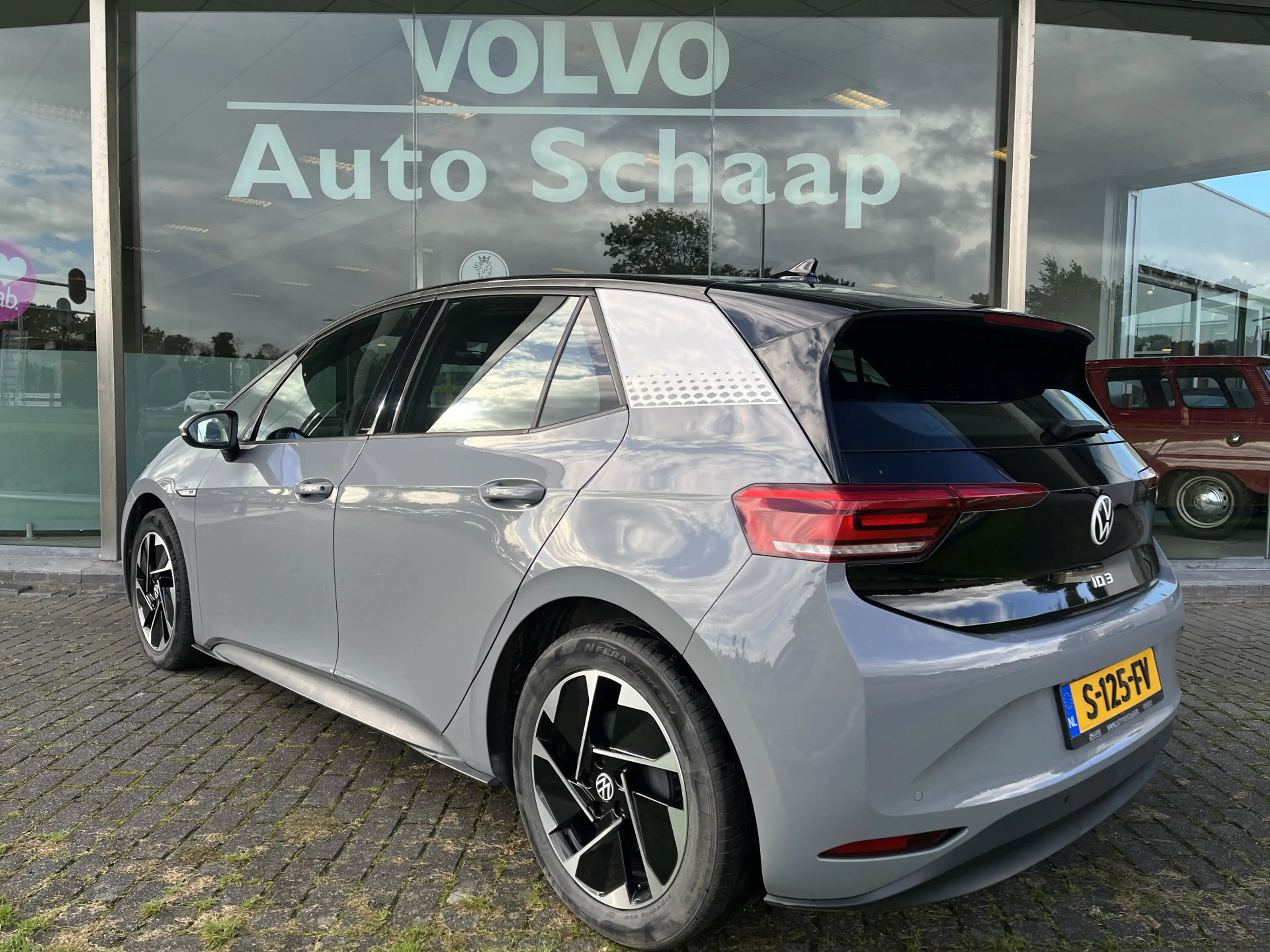 Volkswagen ID.3 First 58 kWh | Rijklaar incl garantie | SoH 89% Pa — photo 3