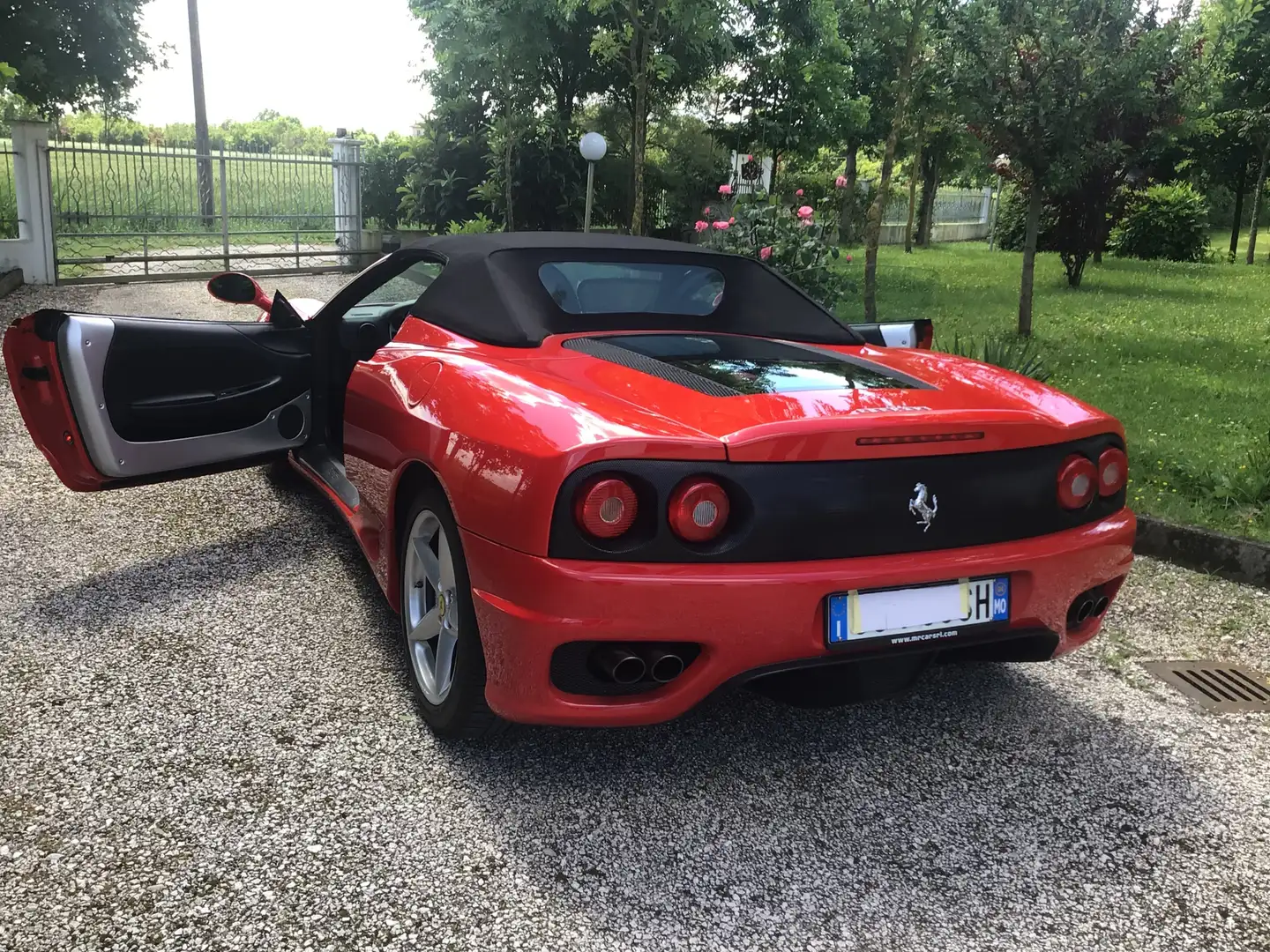 Ferrari 360 Spider Roşu - 1