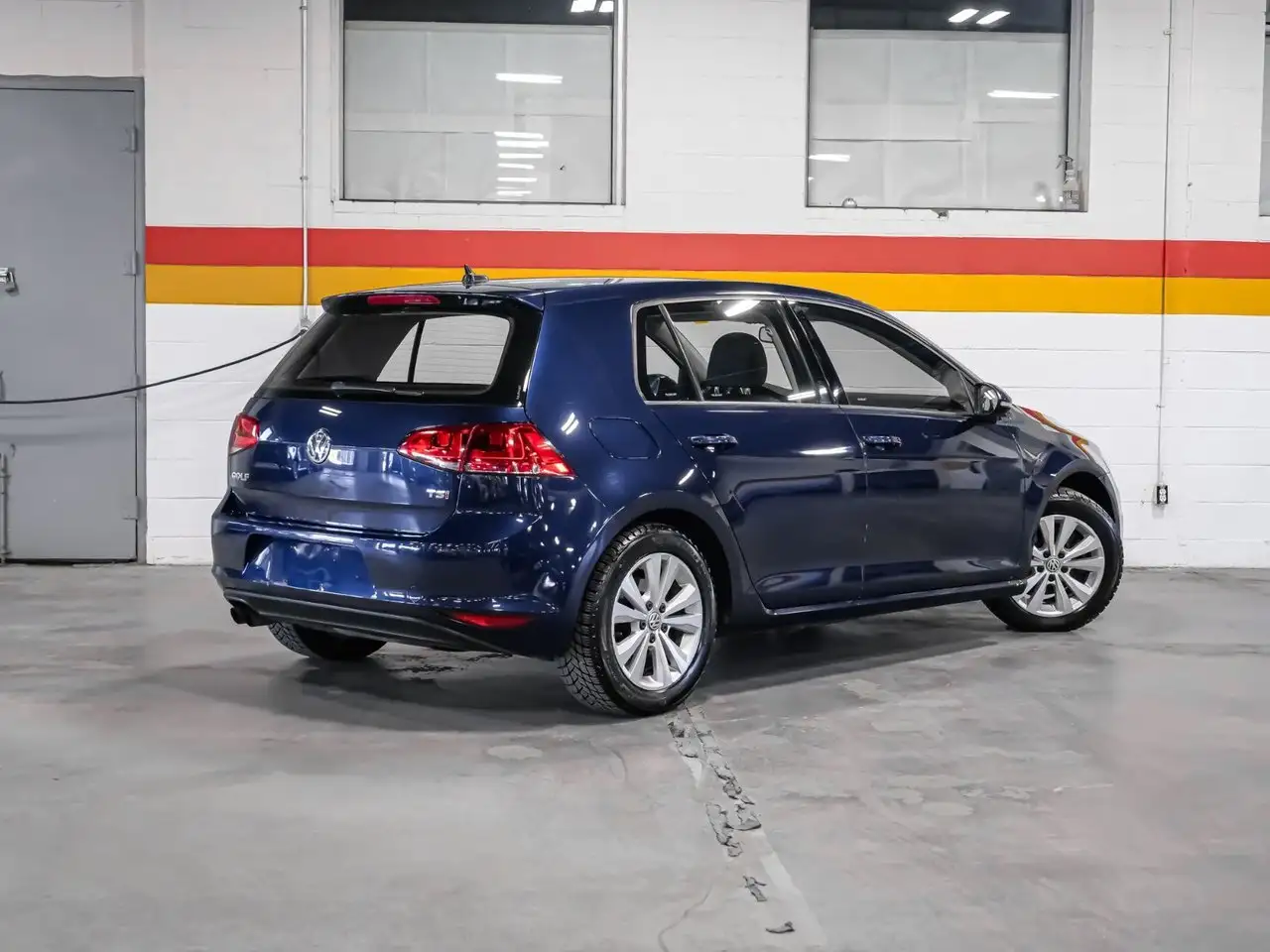 Volkswagen Golf снимка Volkswagen Golf