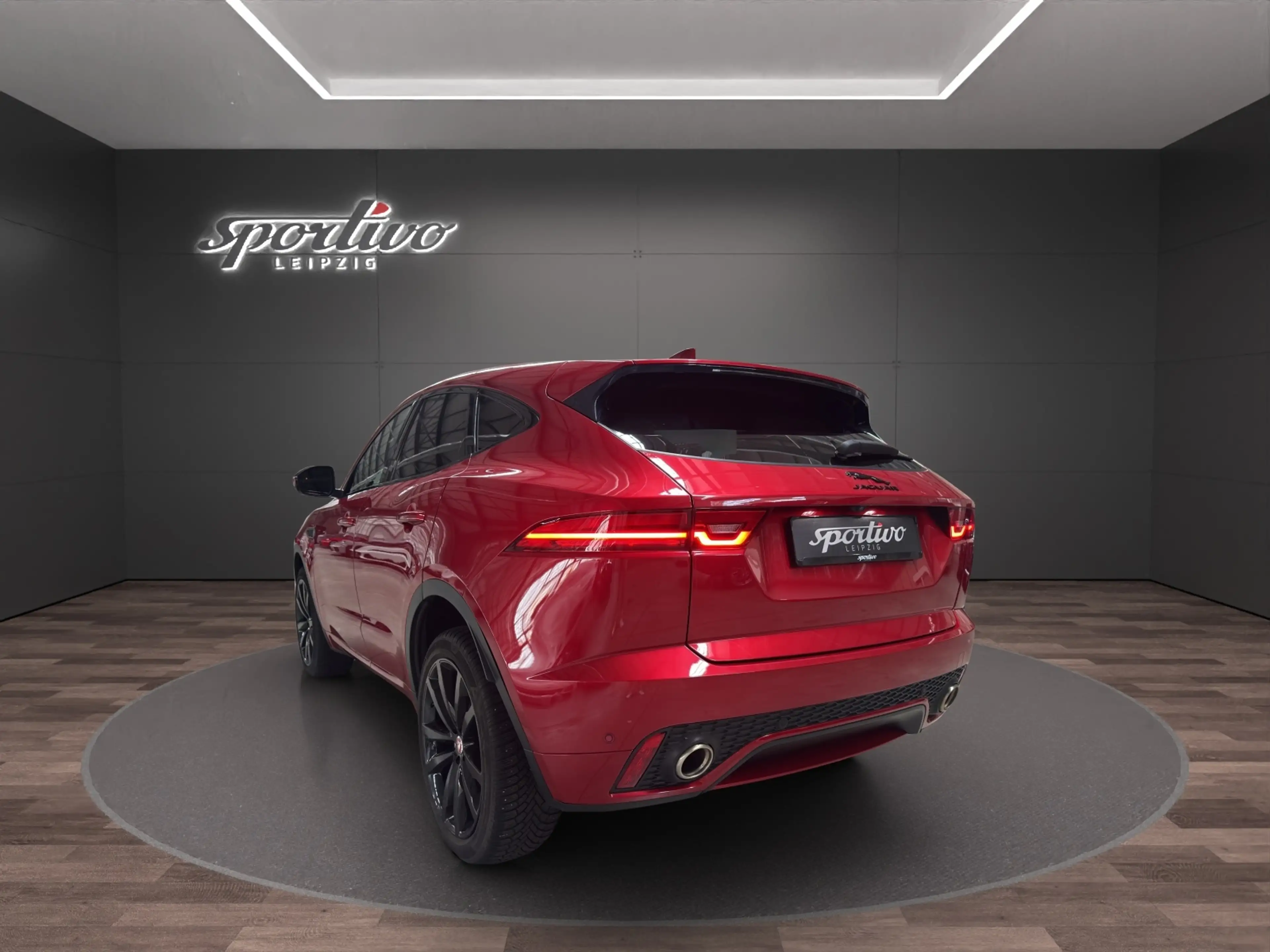 Jaguar E-Pace R-Dynamic S  *Sportivo Leipzig* — photo 4