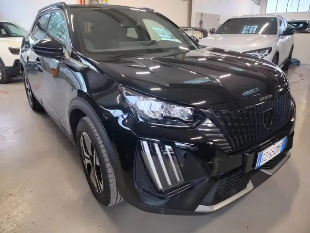 2025 Peugeot 2008 in Black for sale