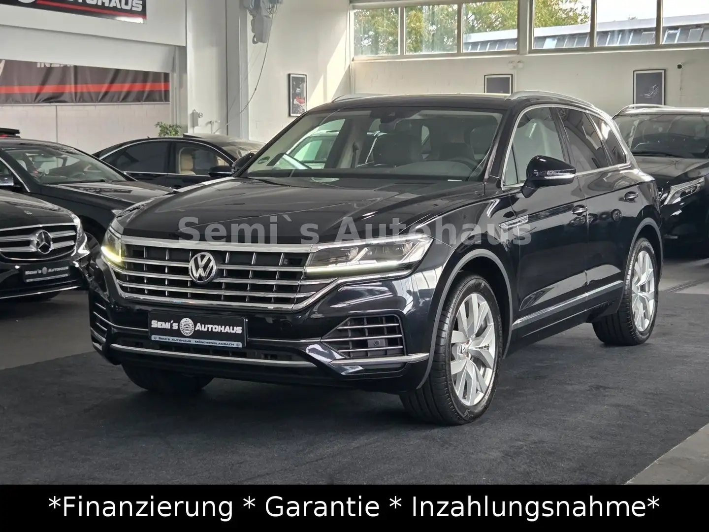 Volkswagen Touareg Atmosphere 4Motion Schwarz - 1