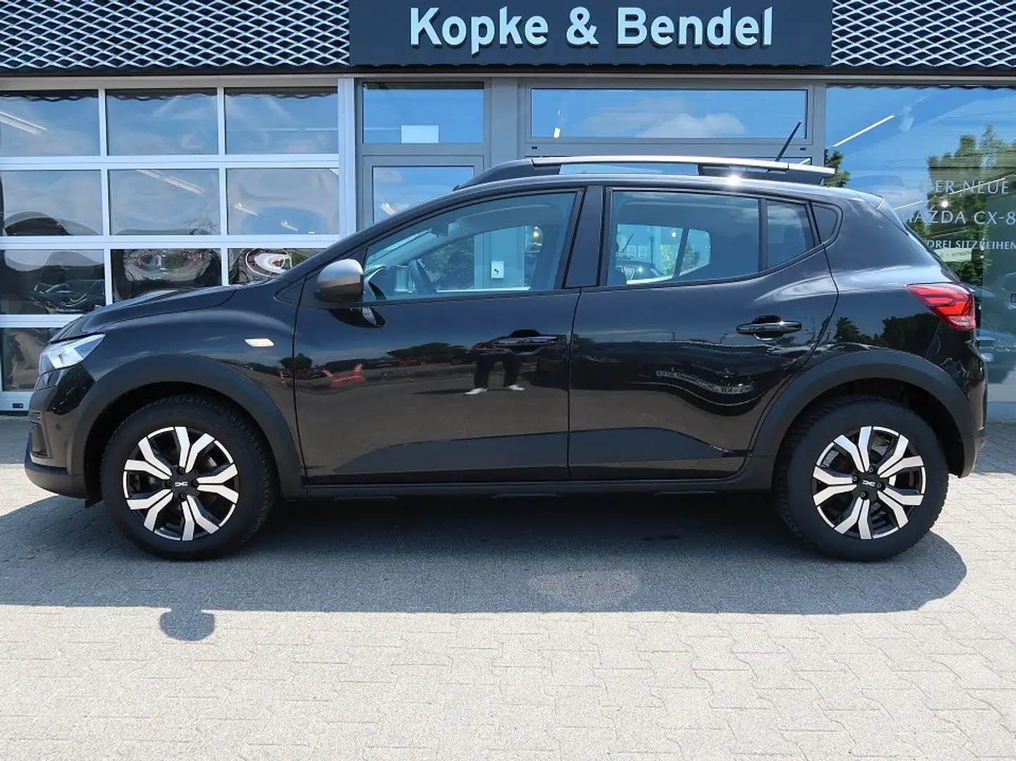 Dacia Sandero III STEPWAY Expression+ *Navi*Sitzheizung* Stepway Schwarz - 2