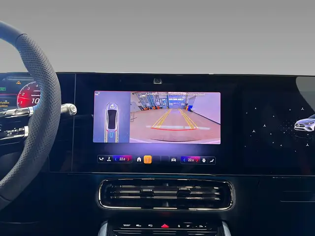 Mercedes-Benz Cla Class view 11