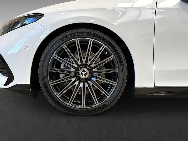 Mercedes-Benz Cla Class view 7