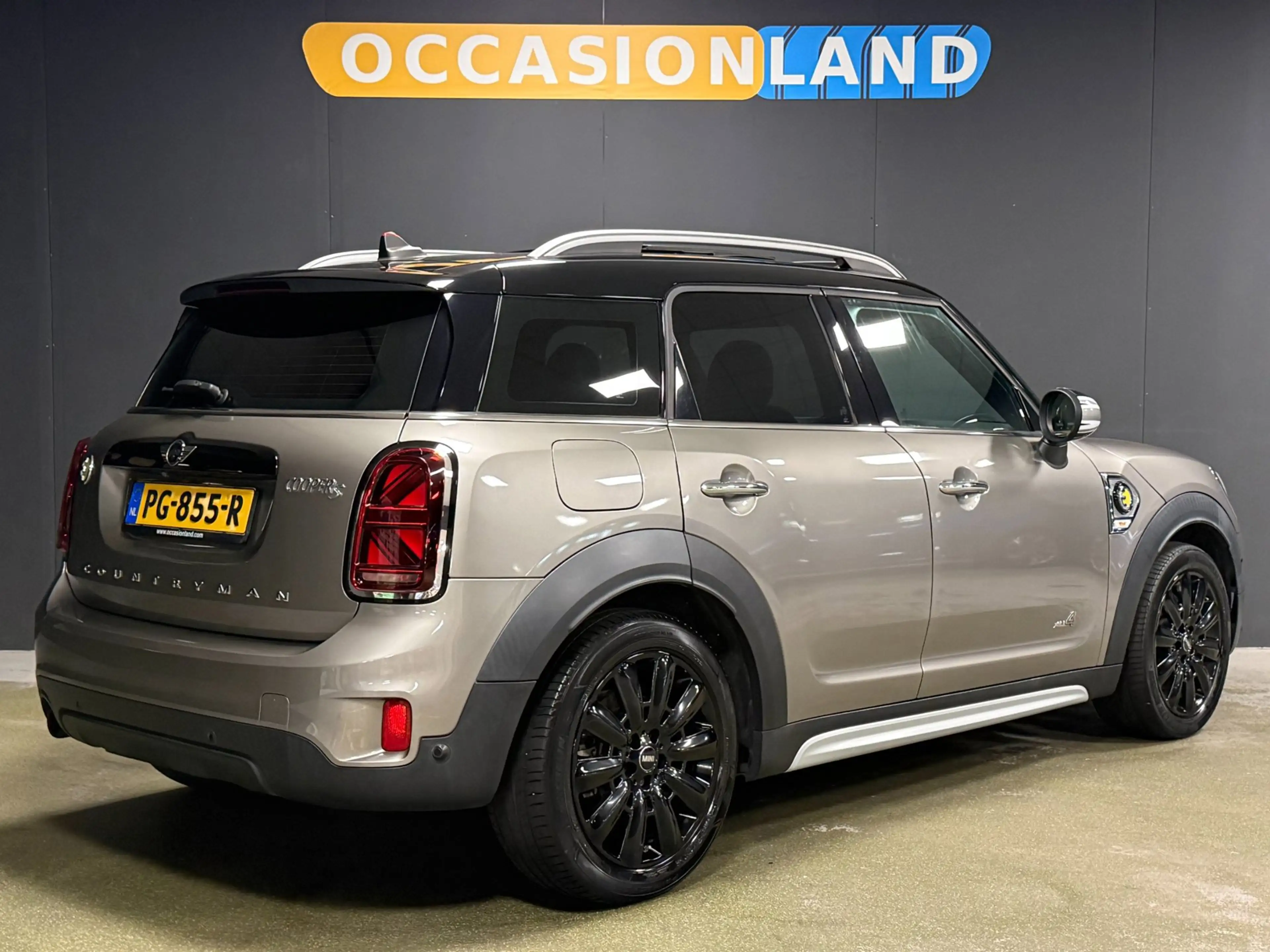 MINI Cooper SE Countryman 1.5 ALL4 Chili|PANO|HK|HUD|CAMERA|STOELV|SFEER|ACC — photo 2