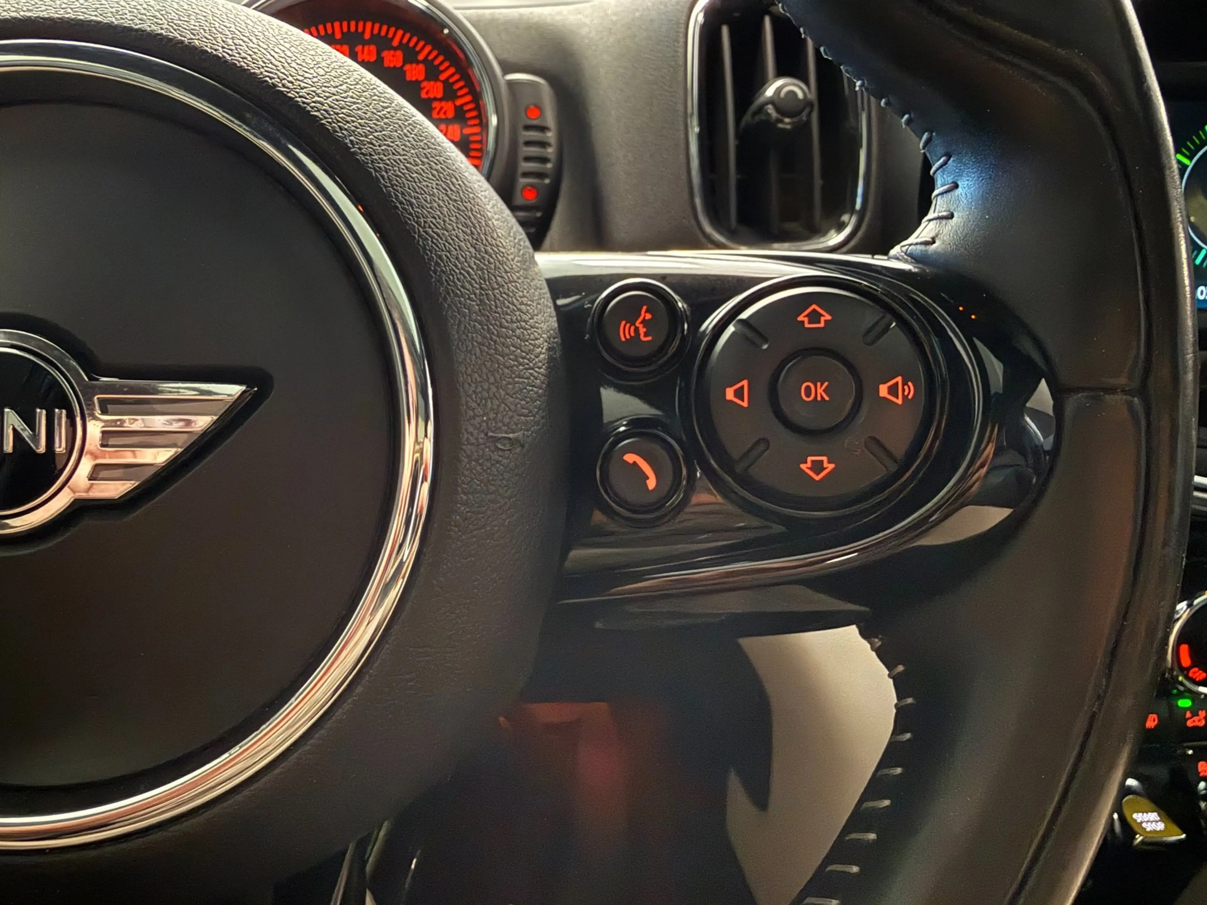 MINI Cooper SE Countryman 1.5 ALL4 Chili|PANO|HK|HUD|CAMERA|STOELV|SFEER|ACC — photo 16