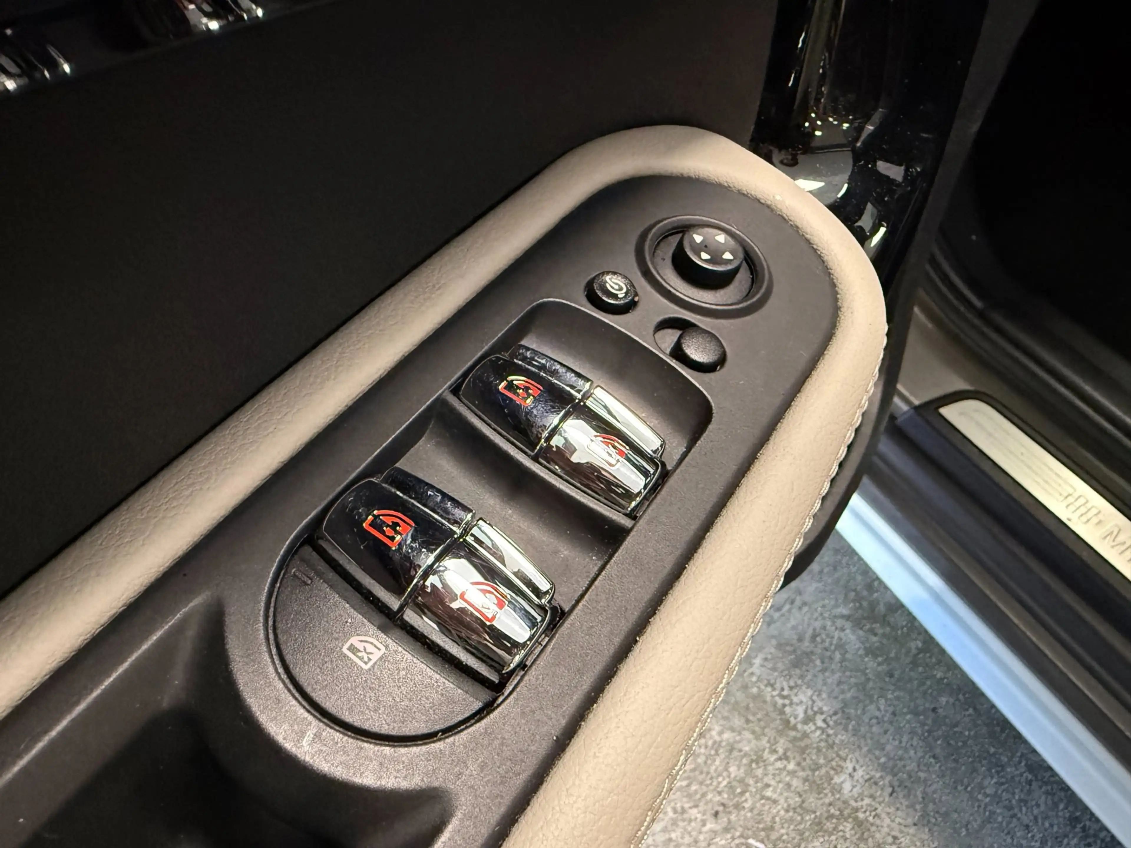 MINI Cooper SE Countryman 1.5 ALL4 Chili|PANO|HK|HUD|CAMERA|STOELV|SFEER|ACC — photo 25