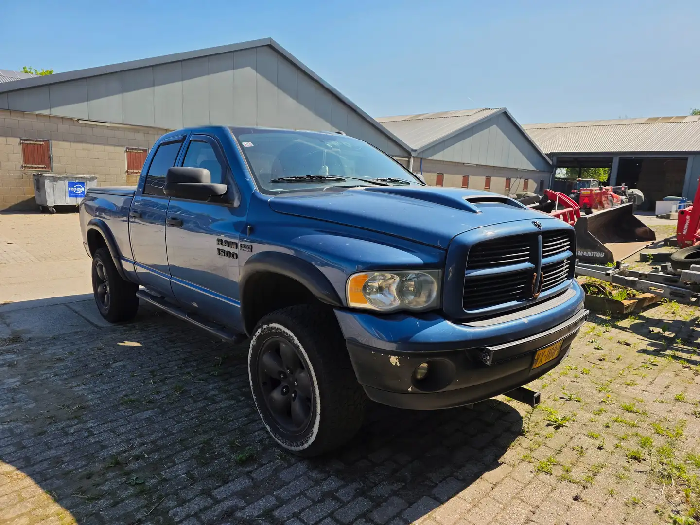 Dodge RAM RAM 1500 Hemi Azul - 1