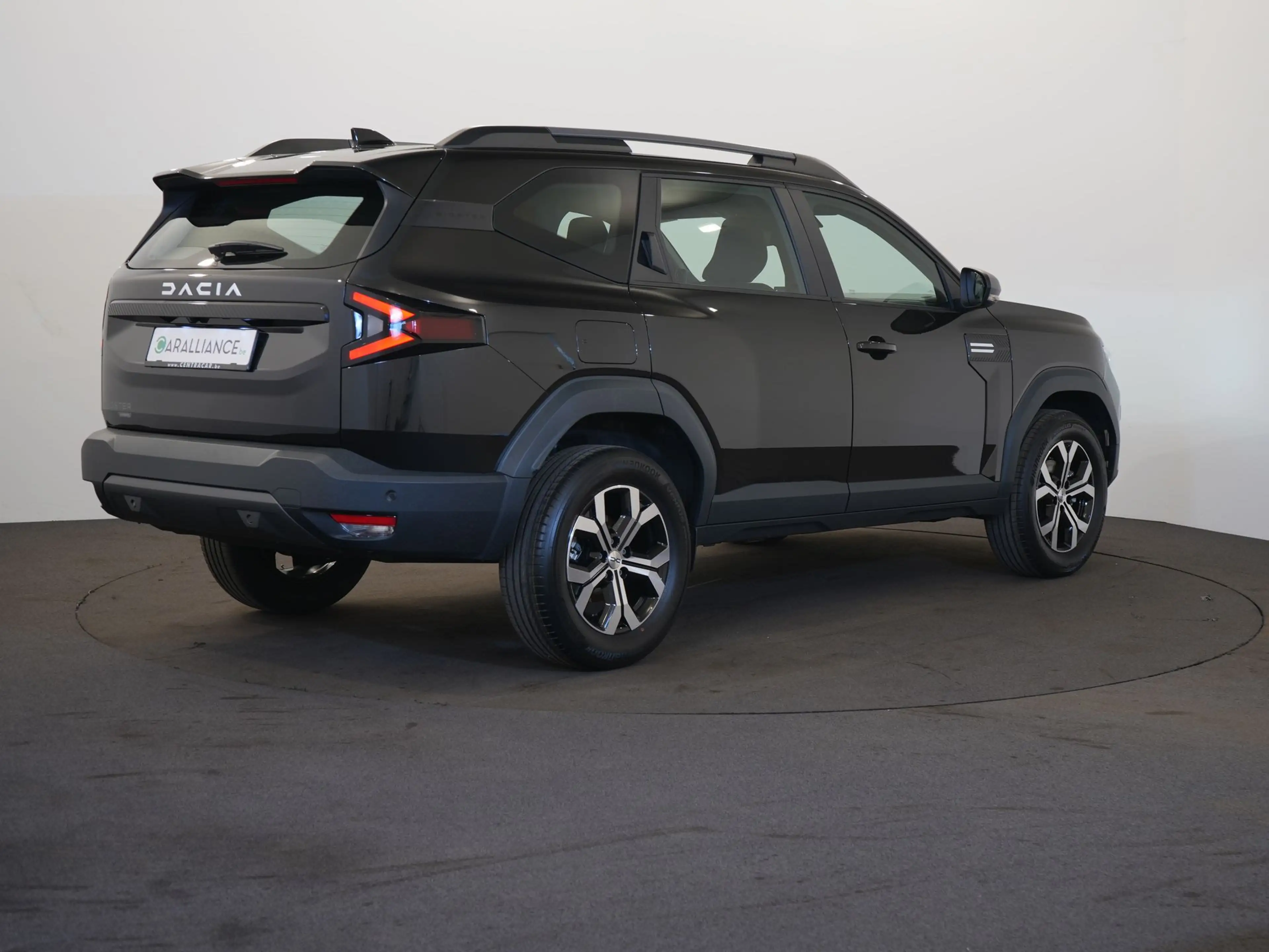 Dacia Bigster EXPRESSION Hybrid BVA|Pack Hiver|Navi|JA17 — photo 6